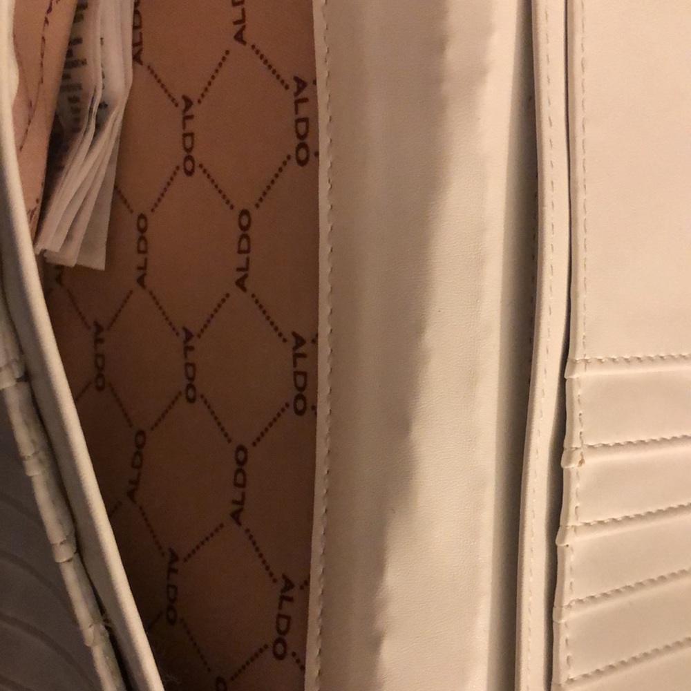 Wallet - Picture 5 of 5